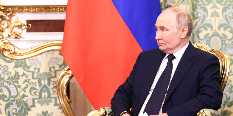 Rusiya Federasiyasının Prezidenti Vladimir Putin Azərbaycanın Prezidenti İlham Əliyevə təbrik məktubu ünvanlayıb.
