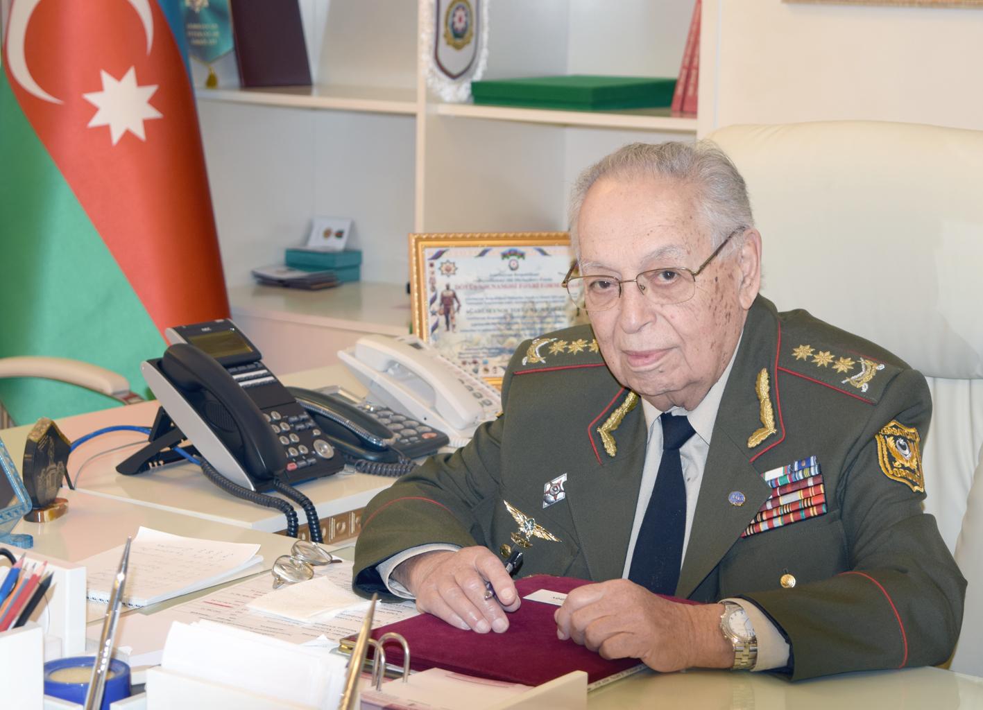 Azərbaycan Respublikasının Müdafiə Naziri general-polkovnik cənab Zakir Həsənova